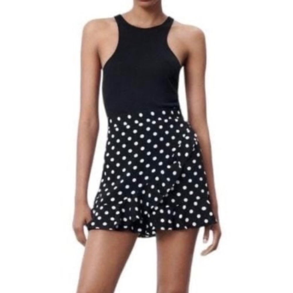 NWT ZARA Polka‎ Dot Ruffle Skort